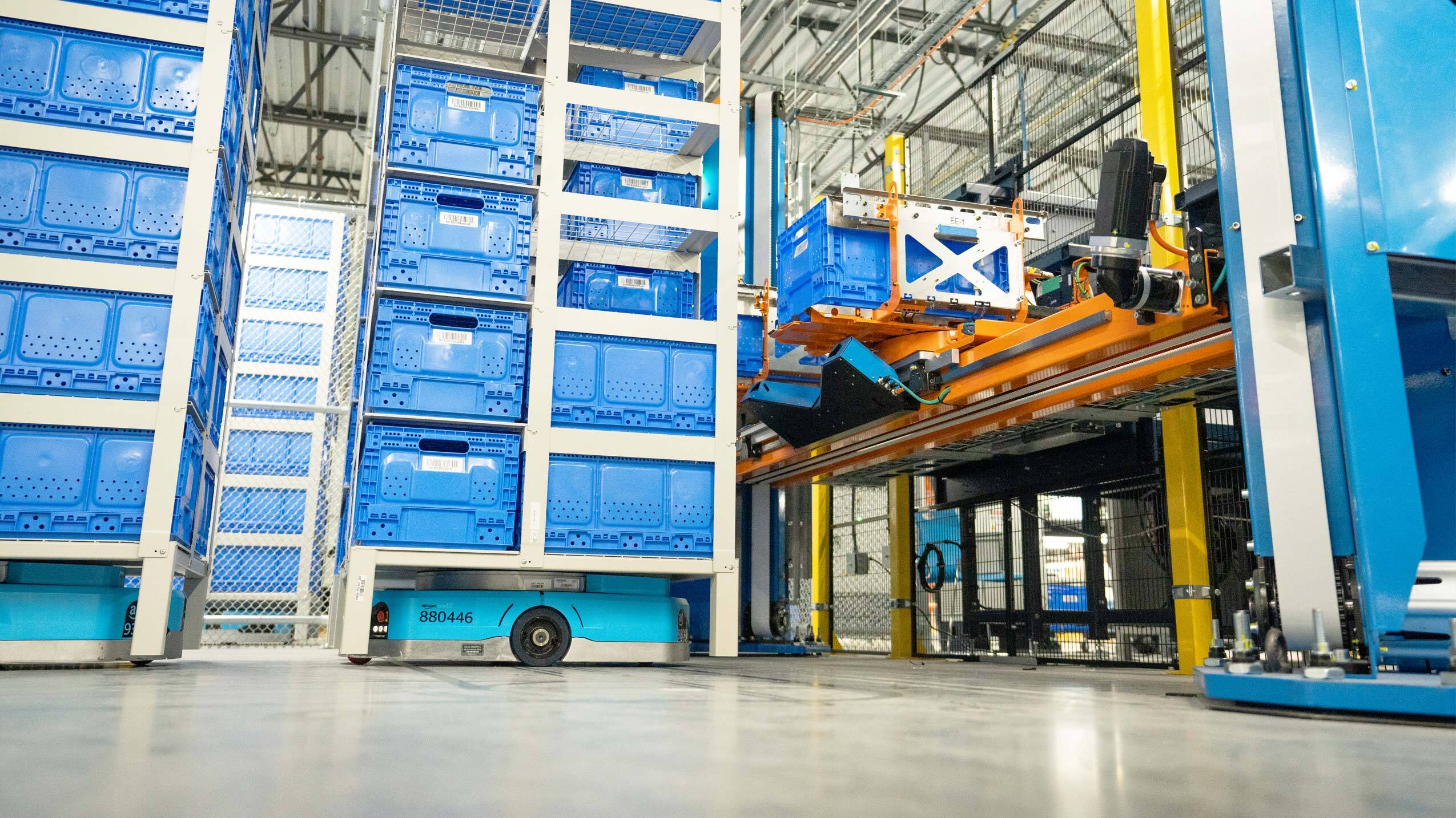 Amazon robots: see the systems in action
